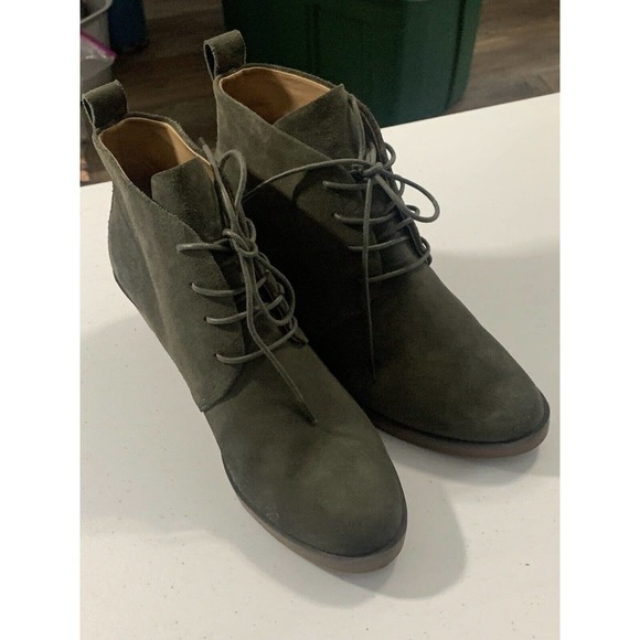 Aerosoles Women's Brooke Suede Green Ankle Boot New Without The Box Size 9 - Picture 14 of 15